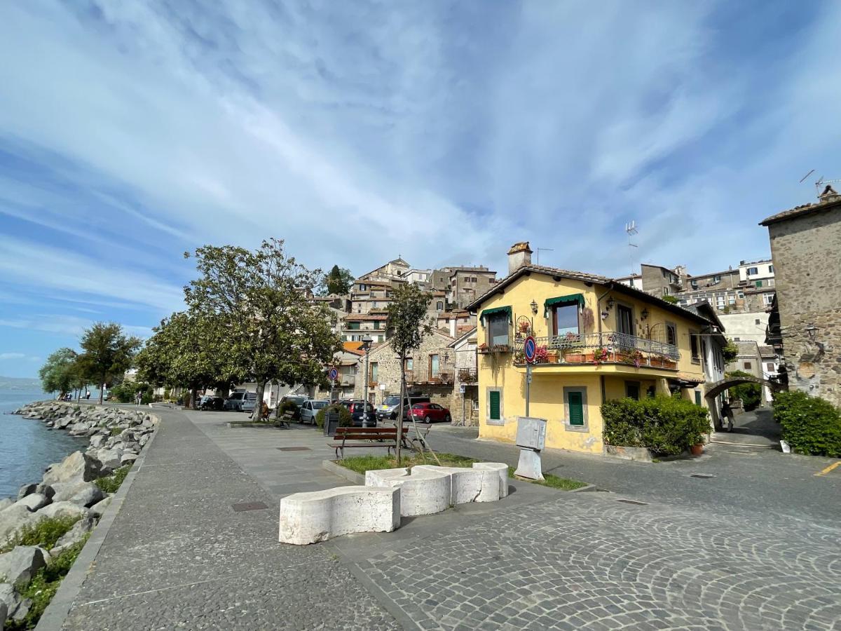 Luminoso Appartamento Sul Lago - Lake Court Anguillara Sabazia Dış mekan fotoğraf